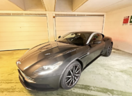 Aston Martin DB11 V12