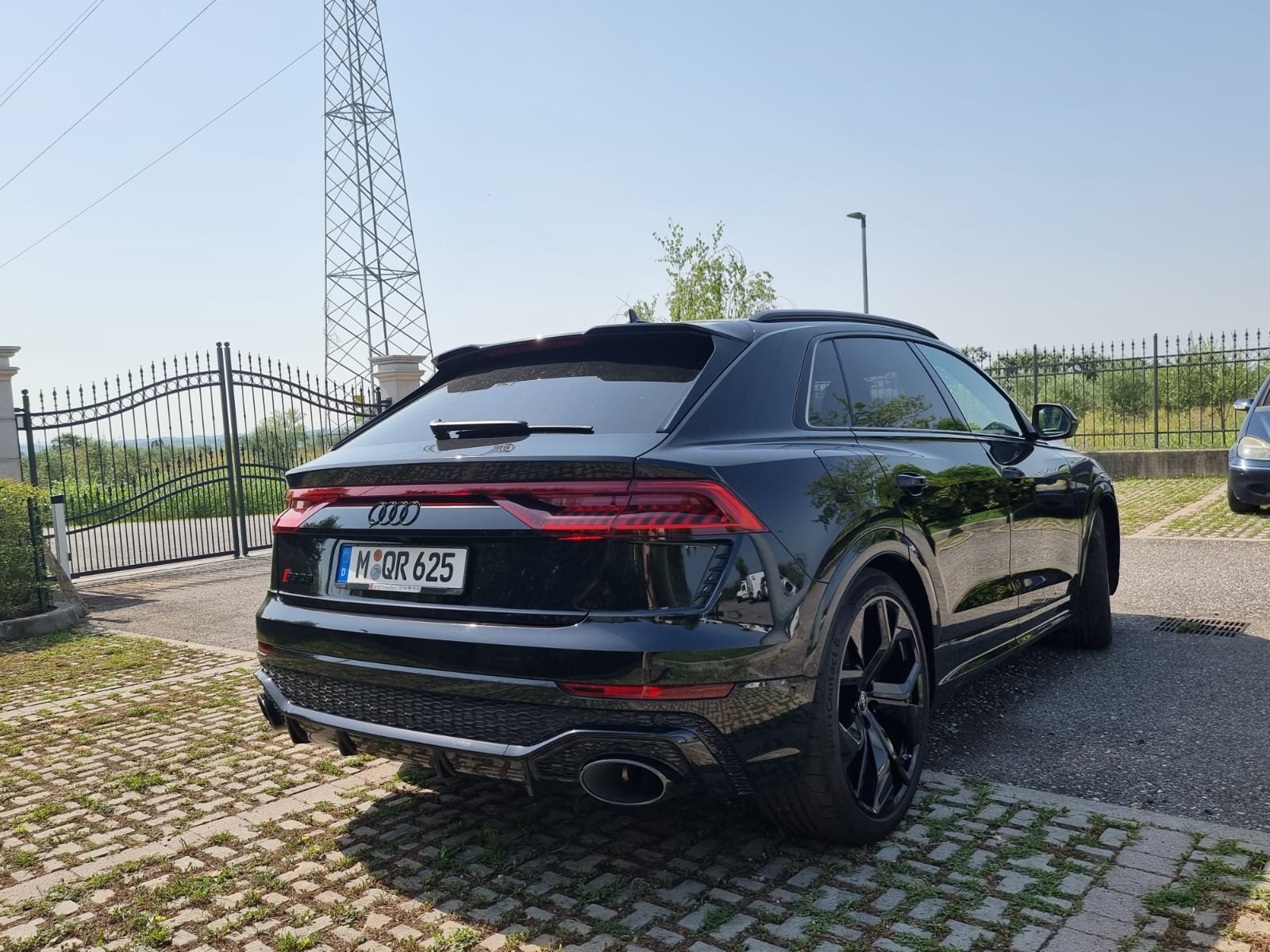 AUDI RS Q8 FULL OPTIONAL