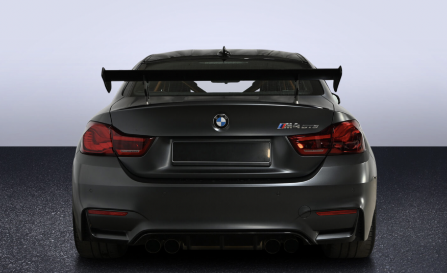 BMW M4 GTS M Drivers Package