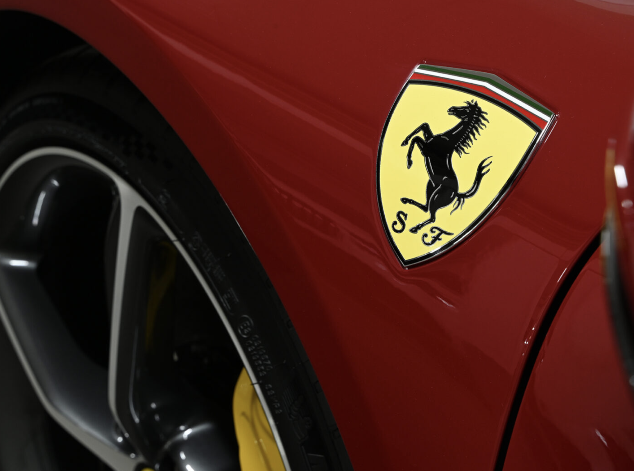 Ferrari 296 GTB Carbon