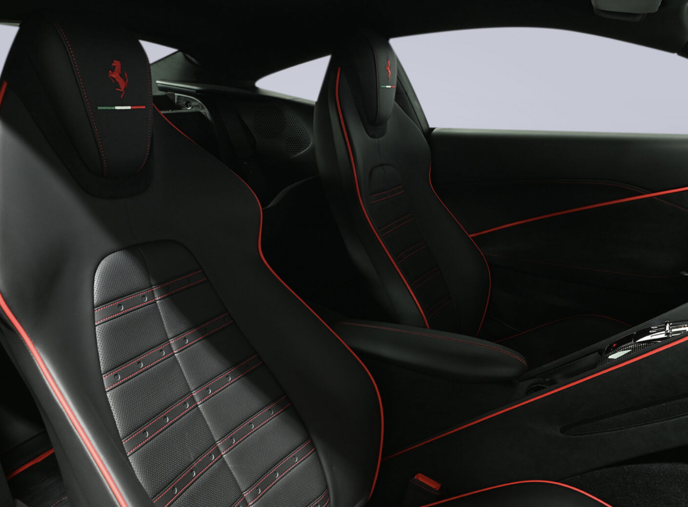 Ferrari Roma Rosso Fiorano CarbonPaket