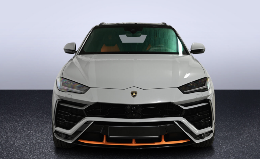 Lamborghini Urus MATRIX Panorama HUD 23 Zoll Sportivo Full Optional