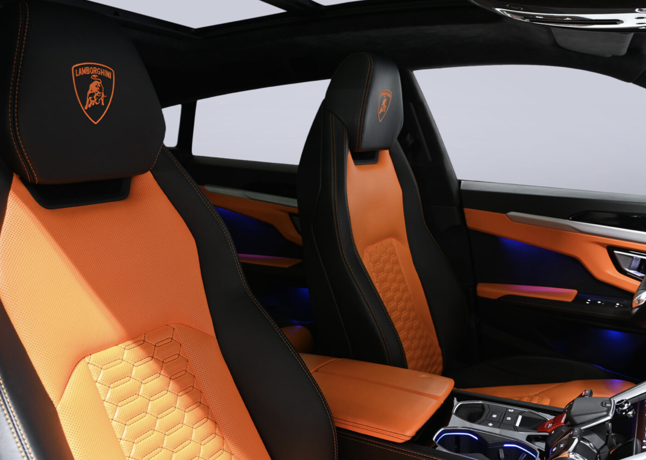 Lamborghini Urus MATRIX Panorama HUD 23 Zoll Sportivo Full Optional