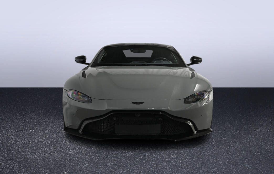 Aston Martin V8 Vantage Carbon