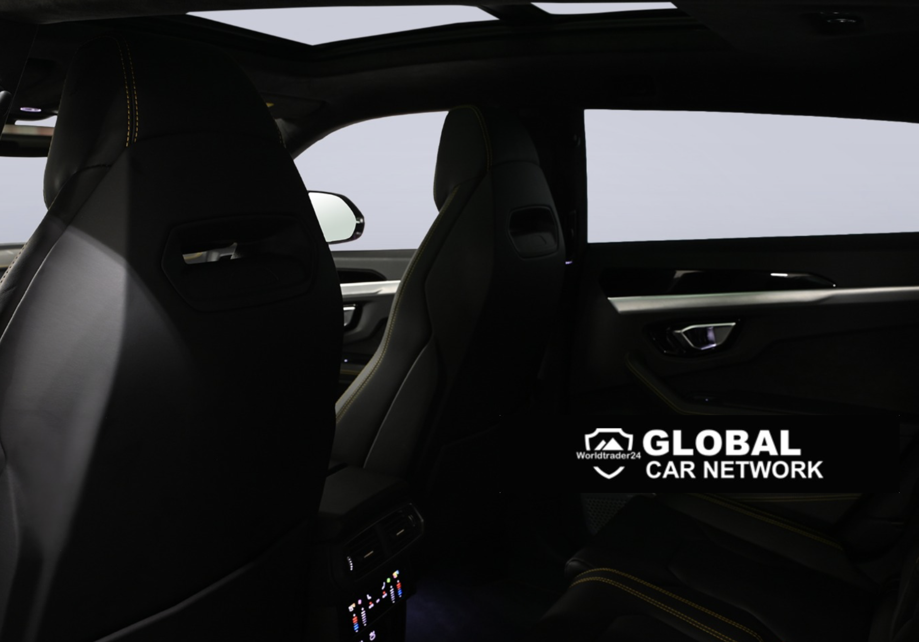 Lamborghini URUS S  Carbon Style