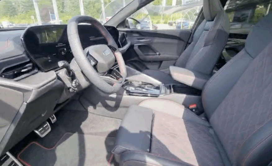 Audi Q5 SUV TDI quattro 150 kW