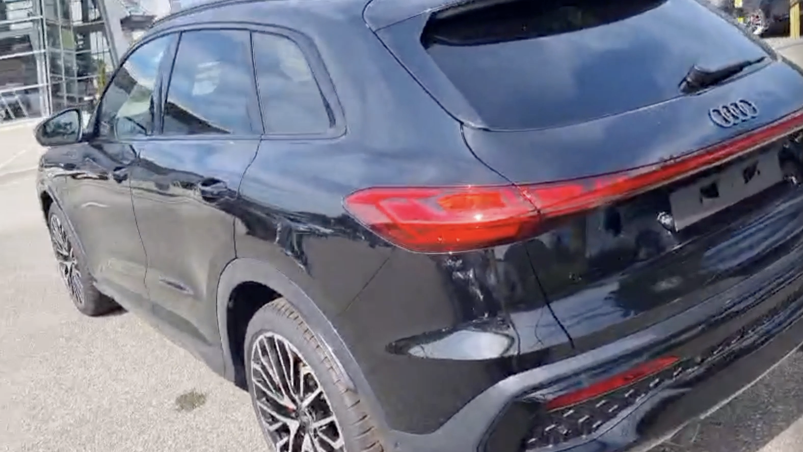 Audi Q5 SUV TDI quattro 150 kW