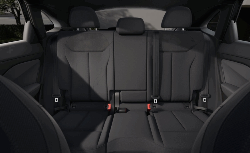 NEW Audi Q3 Sportback TDI 110 kW