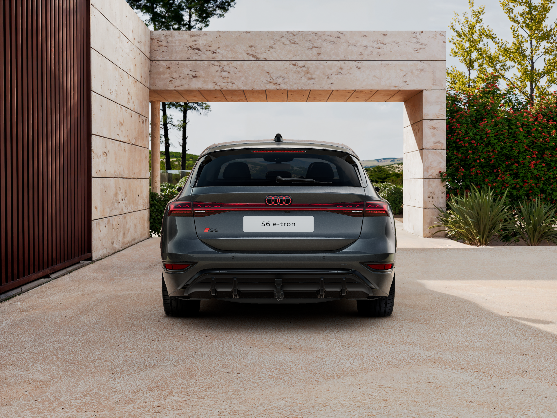 Audi S6 Avant E-Tron