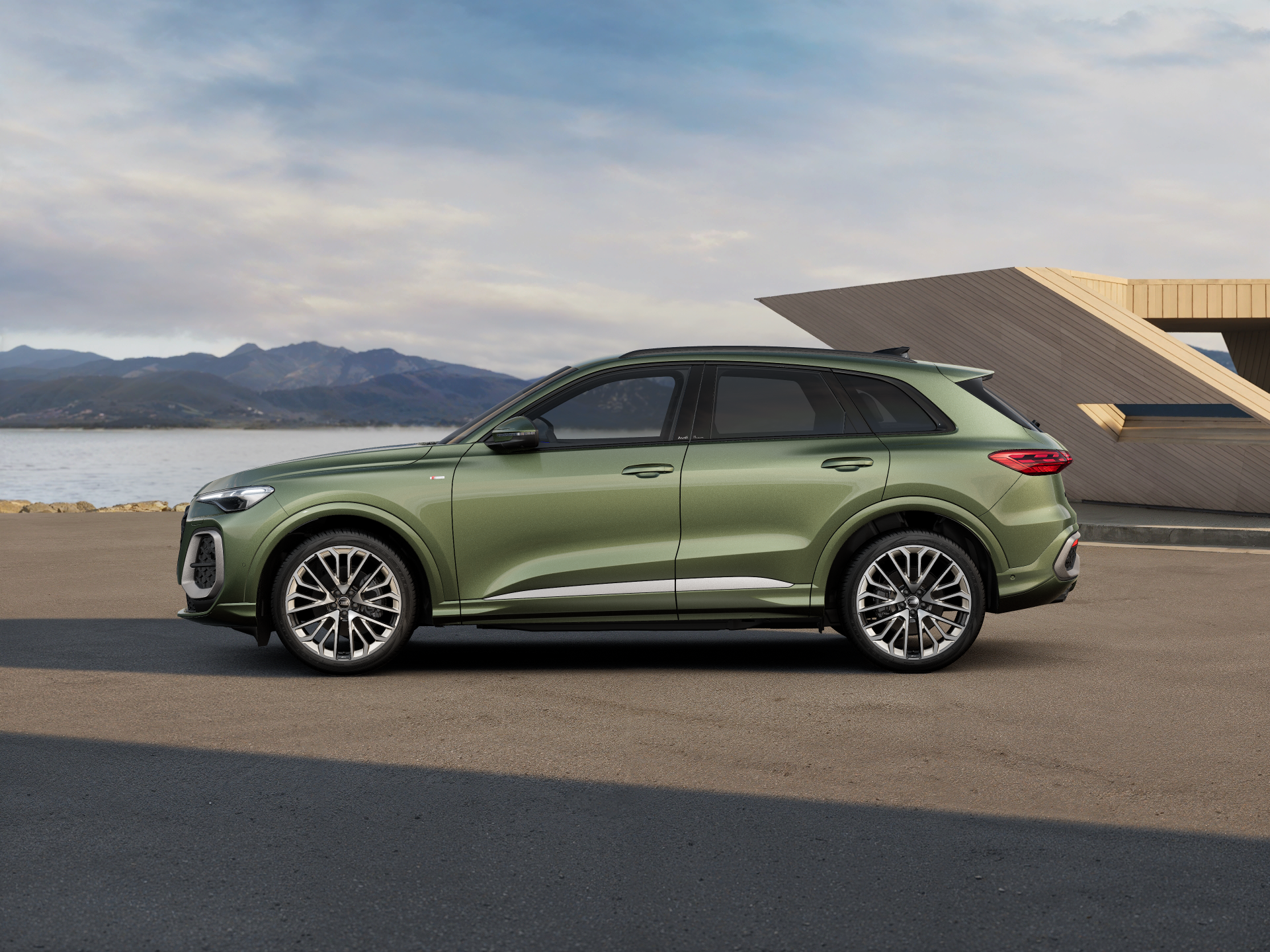 Audi Q5 SUV TFSI quattro 150 KW