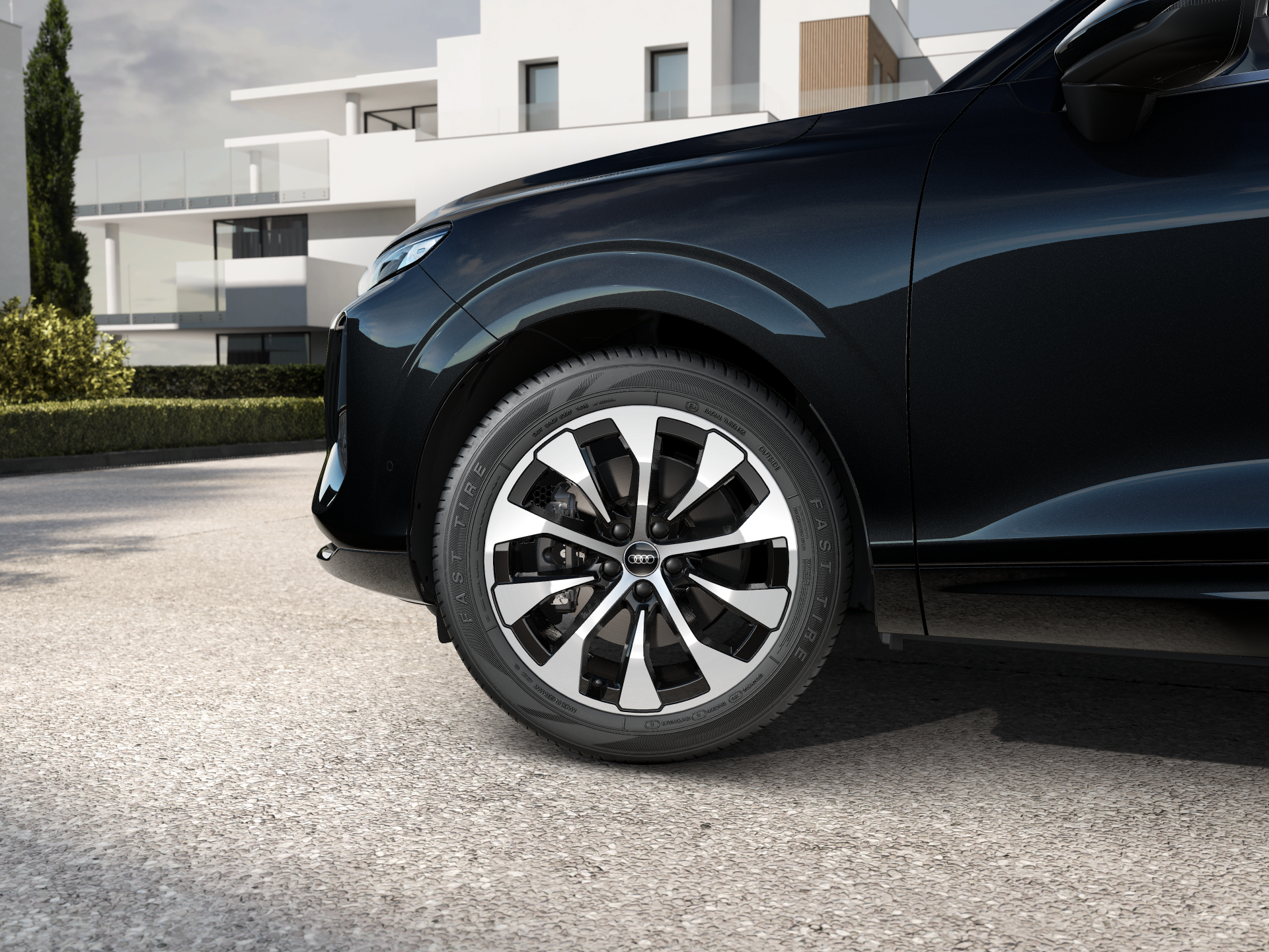 Audi Q3 TFSI quattro 150 KW Intense